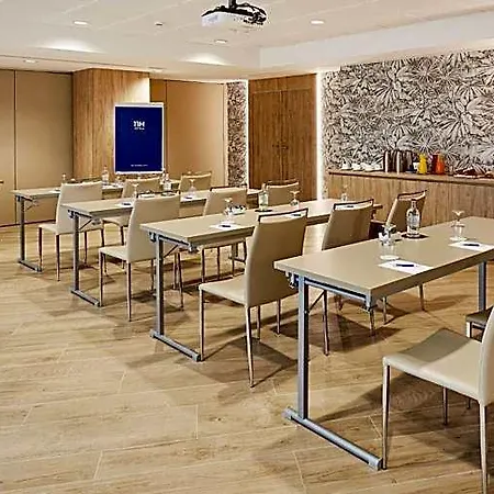 Nh帝王海滩酒店 酒店